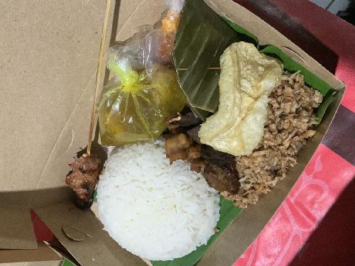 Nasi Lawar Bu Komang, Batubulan Kangin