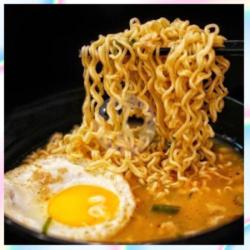 Indomie Kari Ayam   Telor