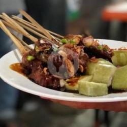 10 Tusuk Ati Ampela   Bumbu Kecap  1 Lontong