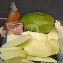 Rujak Buah Mangga Muda