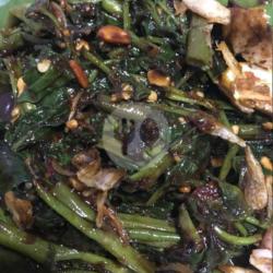 Petis Kangkung