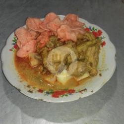 Lontong Ceker Campur