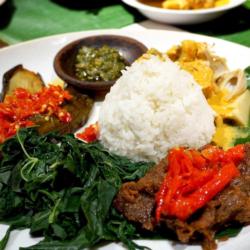 Nasi Dendeng Batokok Komplit