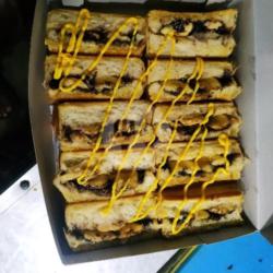 Roti Kasino Coklat   Pisang Campur