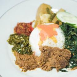 Nasi Rendang   Sayur   Sambal