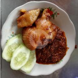 Ayam Goreng Bumbu Bebek Hitam