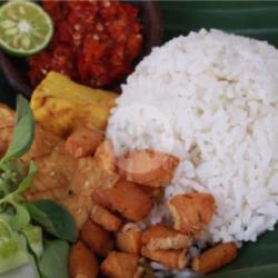 Nasi Ikan Asin Jambal Goreng