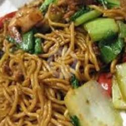 Bakmi Goreng Ayam Plus Telur