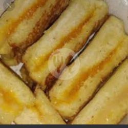 Roti Bakar Nanas