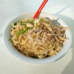 Mie Lebar Pangsit