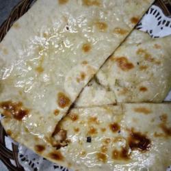 Cheese Naan