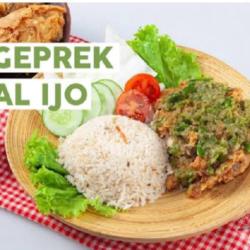 Paket Nasi Geprek Ijo Paha Bawah