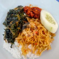 Nasi Campur Lauk Sayur Khotokan Pe