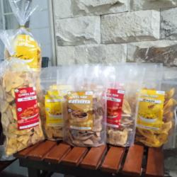 Keripik Pisang Pedas Nampol