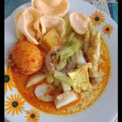 Lontong Sayur Ceker