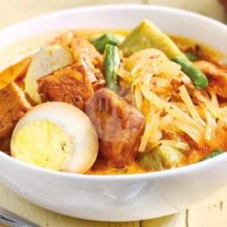Lontong Sayur Telor