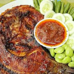 Ikan Nila Bakar