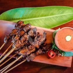 Sate Bumbu Plecing Khas Iga Permana