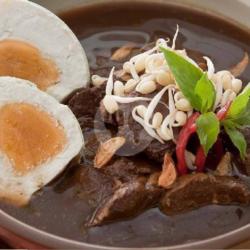 Rawon Daging Sapi Telur Asin