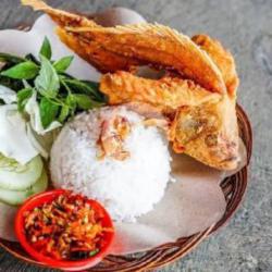 Paket Nasi   Nila Goreng   Tempe