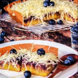 Blueberry Keju Pizza