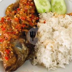 Pecak Mujaer ( Tanpa Nasi)