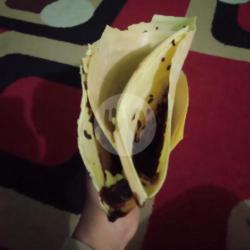 Crepes Coklat Kacang Susu