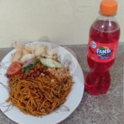 Mie Aceh Goreng Fanta