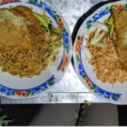 Nasi Goreng Special   Mie Goreng Biasa Lengkap