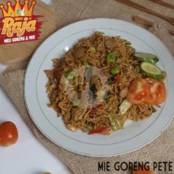 Mie Goreng Pete Bakso