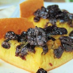 Martabak Mini Kismis Stroberi/blueberry/srikaya