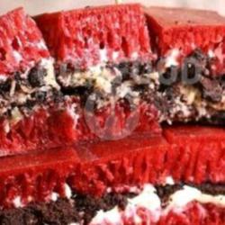 Kombinasi Red Velvet