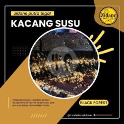 Kacang Susu Black Florest