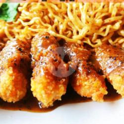 Mie Odos Chiken Strip Blackpepper Sauce