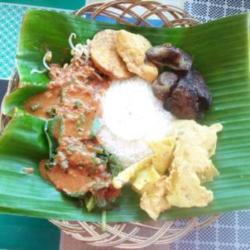 Nasi Pecel Ampela Ati