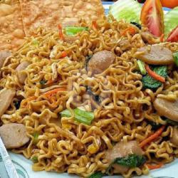 Mie Goreng Sayuran Telor Baso Krupuk