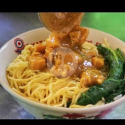 Mie Pangsit Bumbu Kacang