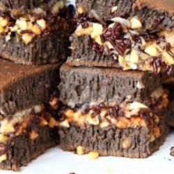Black Forest Kacang   Keju