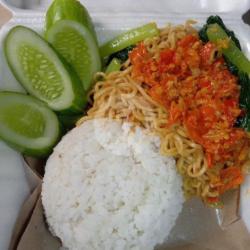 Mie Goreng Geprek Nasi