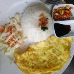 Nasi Tekor(nasi Telor Kornet Sambal Salad)