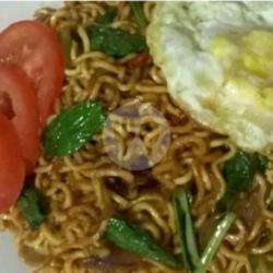 Mie Goreng Plus Telur