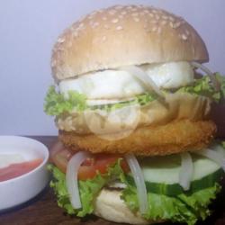 Burger Chicken Cheese Telur Dadar Super Jumbo