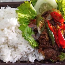 Beef Ricebox Mak Mondreng