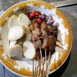 Sate Lemak   Lontong