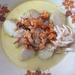 Lontong Opor Ayam Suwir