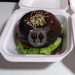 Chicken Black Burger