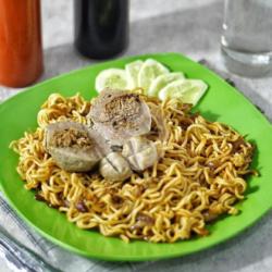 Mie Goreng Bakso Rendang