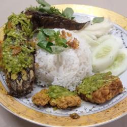 Nasi Ikan Lele Sambal Ijo