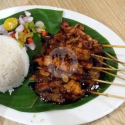 Sate Kambing Plus Nasi