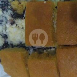 Kue Bandung Ketan Hitam Kacang Keju